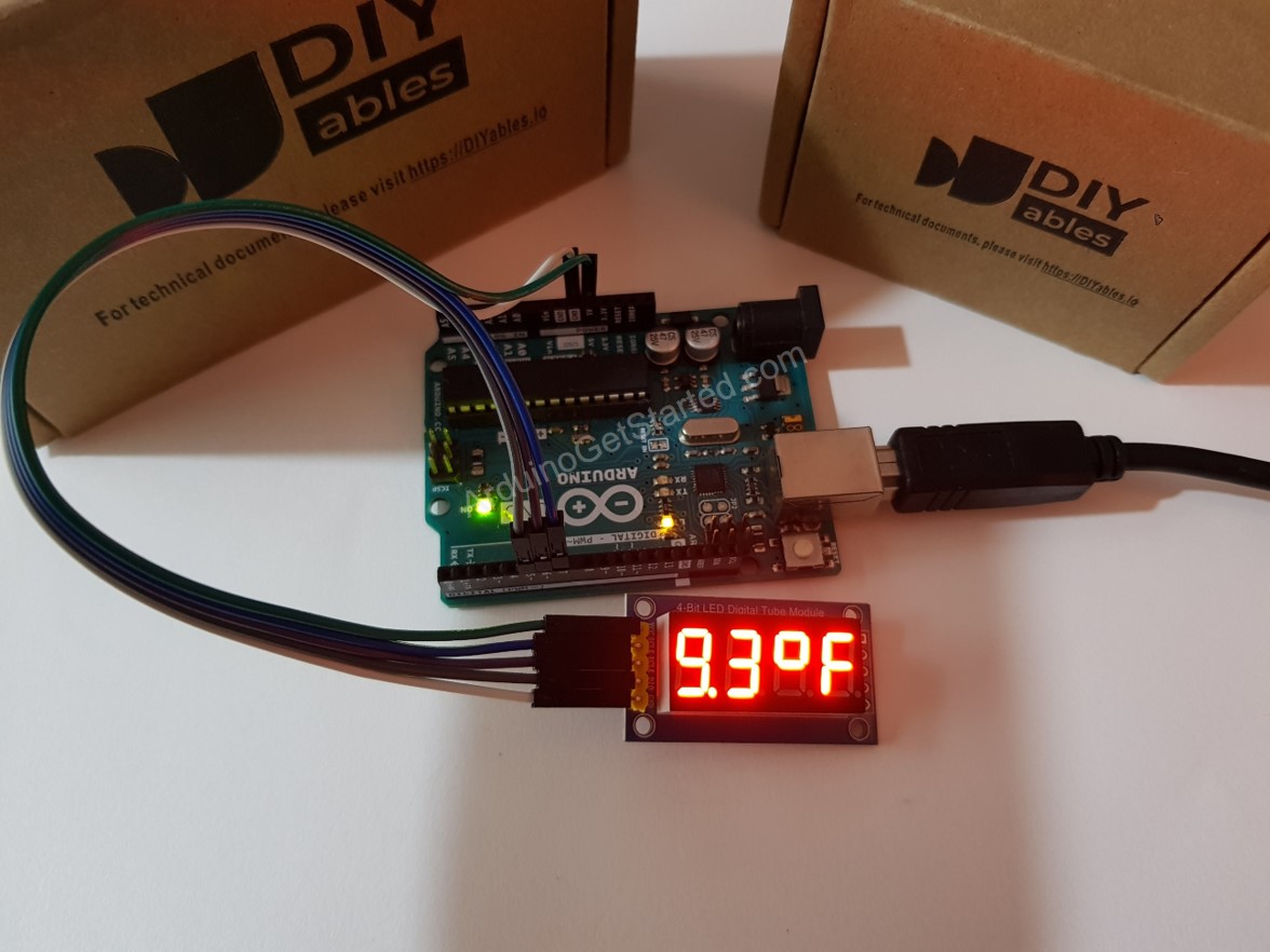 El módulo Arduino 74HC595 muestra la temperatura.