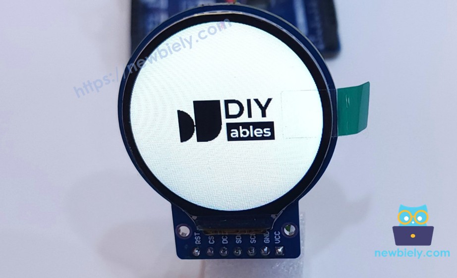 Imagen de la pantalla LCD TFT circular para Arduino Nano