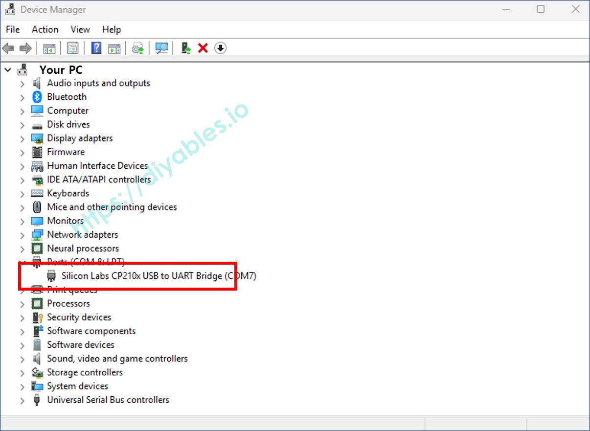 El puerto COM aparece correctamente.