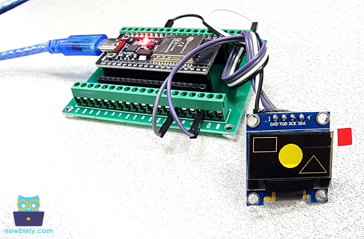 ESP32 dibuja rectángulo, círculo y un triángulo en OLED